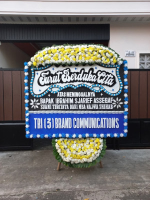 Papan Bunga Duka di Payung